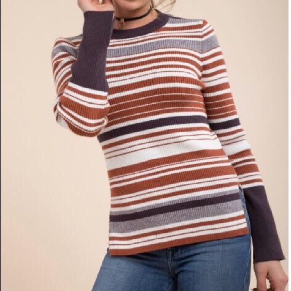 Ribbed crew neck sweater